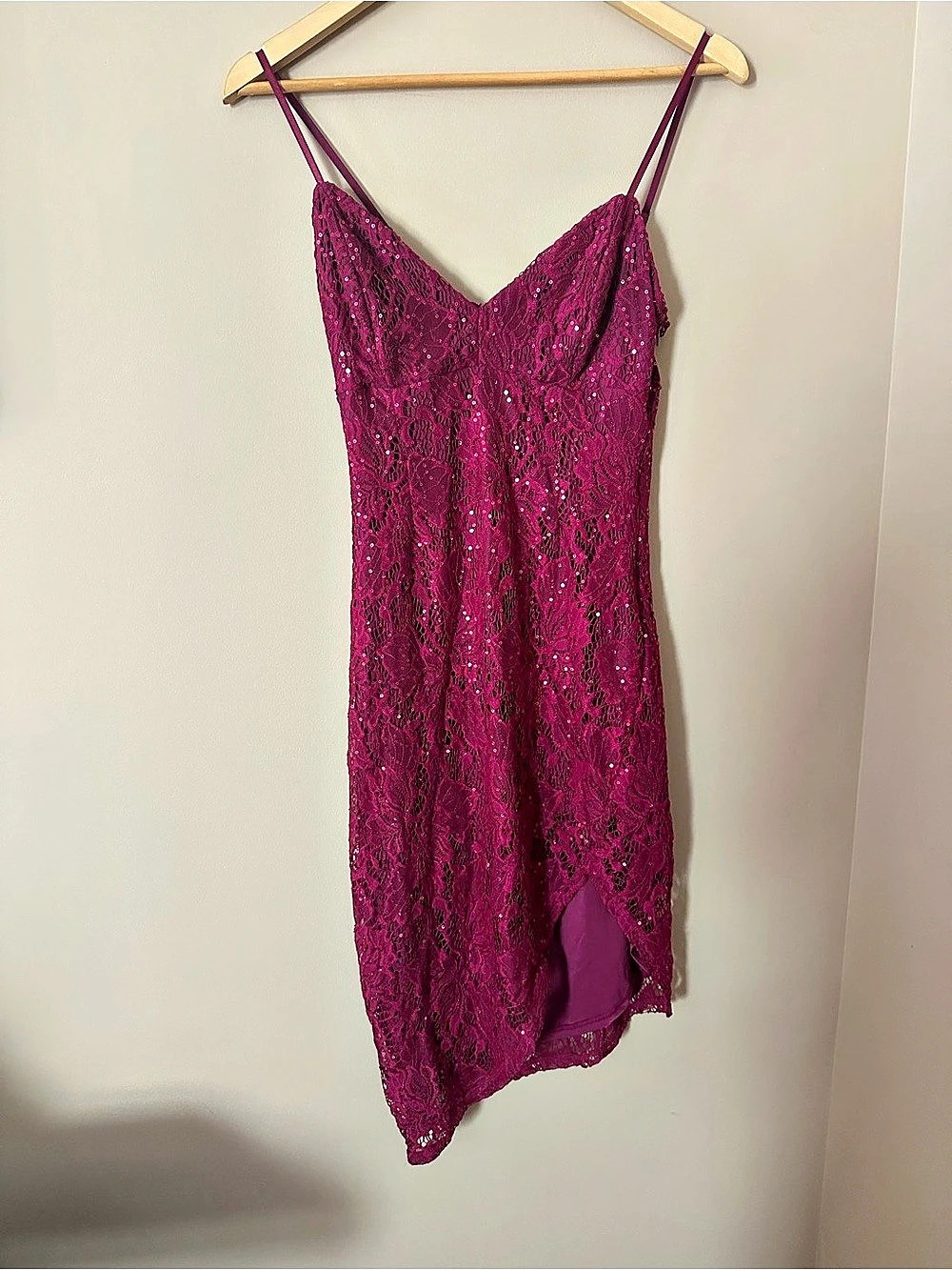 GUESS Floral Lace Sequin Mini Dress Size Small
